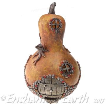 Garden Glows - Solar LED Fairy House -Butternut Squash Cottage -Home of Gossamer Heartwing-GL00604