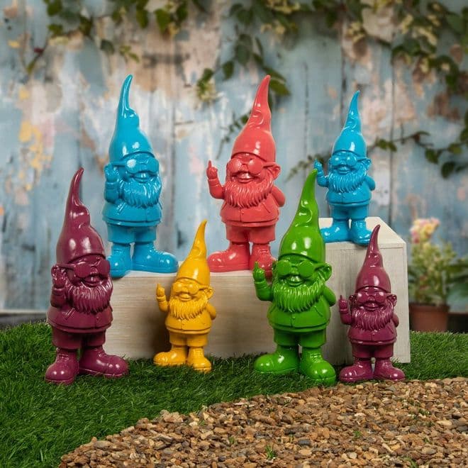 Gnomes Behaving Badly - Pink 20cm.