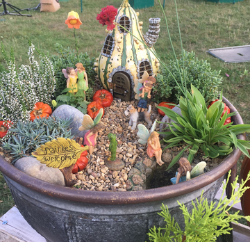 Large Autumn fairy garden