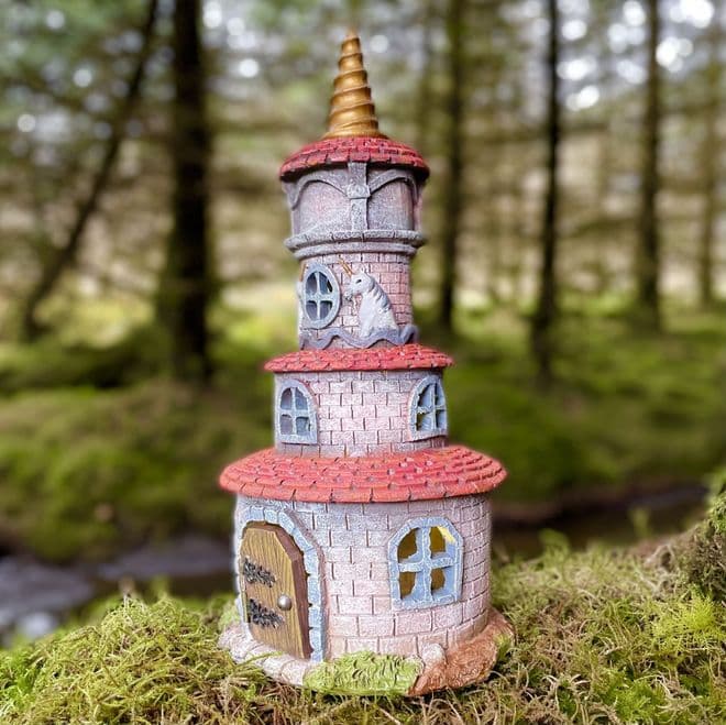 Large red Light -Up Unicorn Fairy House - 31cm.