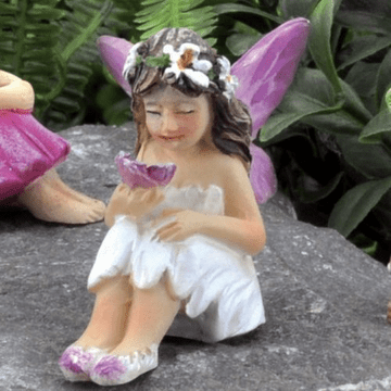 Mari -Fiddlehead Tiny Micro Fairy