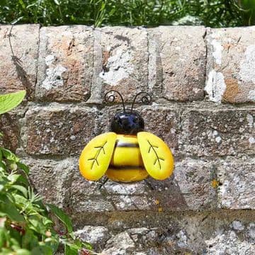 Metal Garden Bumble Bee - wall Hanger
