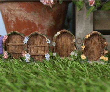 Miniature Fairy Door - 4 designs to choose from - 6cm