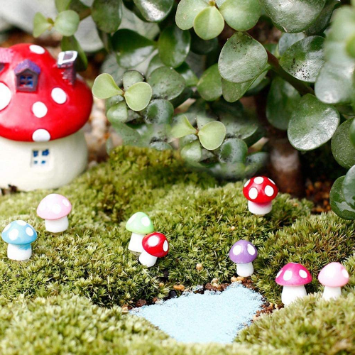 Miniature Fairy Garden Tiny Toadstools - Pack of 4.