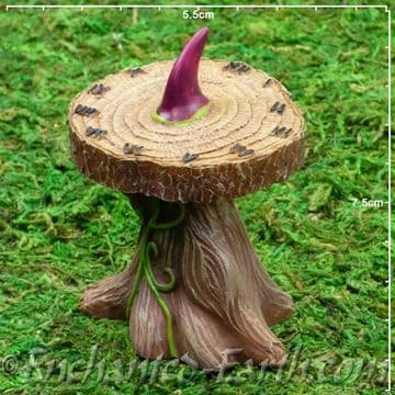 New Vivid Arts Miniature World Plus Size - Sundial - 8cm