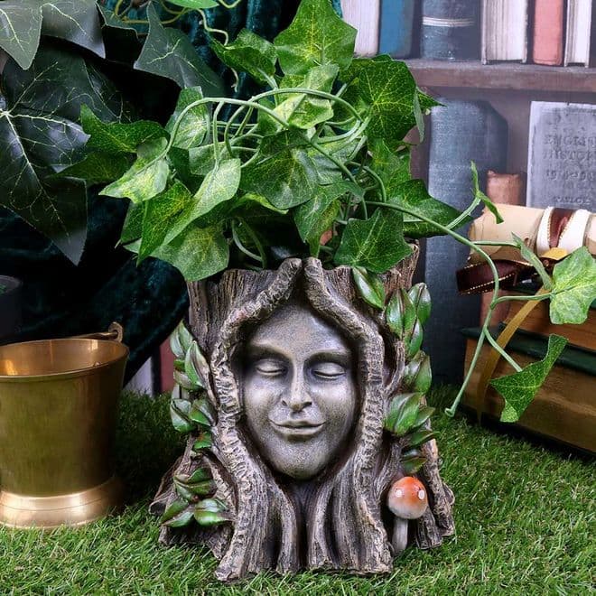Oak Tree Goddess Planter - 16.7cm.