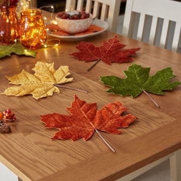 Pack of four - Large Autumn leaves