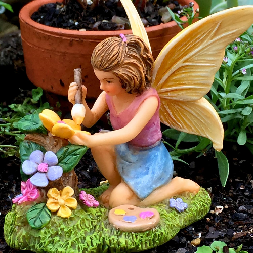 Prettmans Garden Fairy -  Pansy The Painting Fairy.