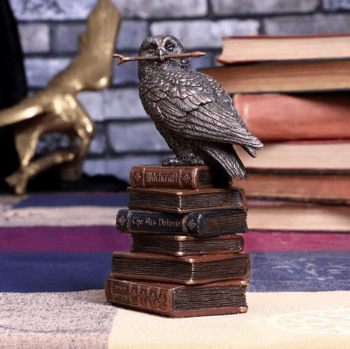 Spellcraft - Witches Owl Figurine - 14cm.