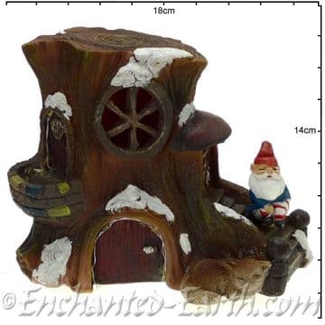 The Christmas Garden - Light up - LED Gnome Home - Tree House with Gnome & Fox- 14cm tall