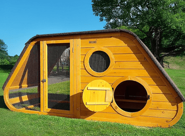 The Poultry Garden Cocoon