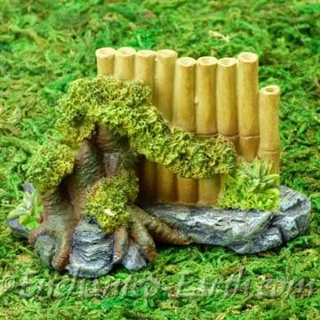 Vivid Arts- Miniature World - Japanese Miniature Garden- Fairy Garden Bamboo Fence Feature