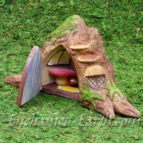 Vivid Arts Miniature World - Opening Fairy Garden Tree Trunk Fairy Door - 23cm.