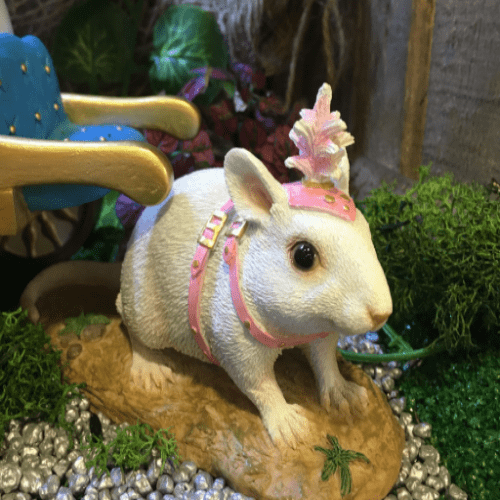 Vivid Arts - White Carriage Mouse.