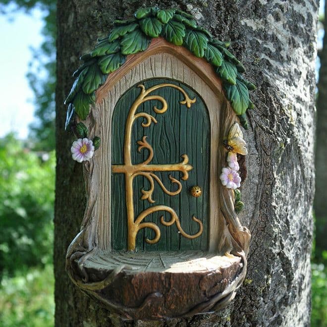 Woodland Fairy Door -The Fairy Landing Pad.