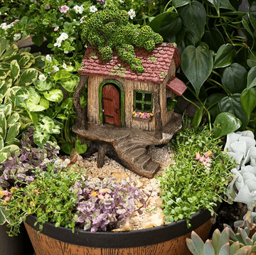 Woodland Fairy Garden - Tree House Cottage - 22cm