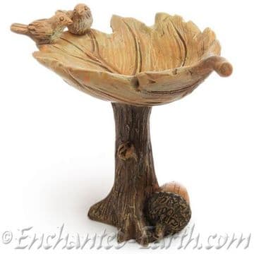 Woodland Knoll - Leaf bird Bath