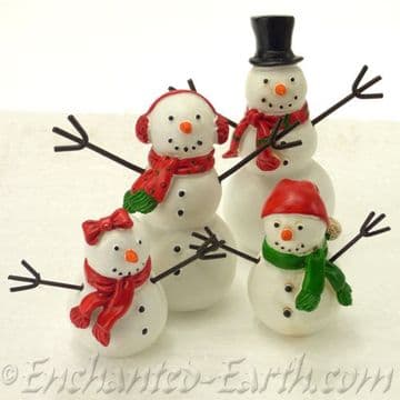 Woodland Knoll Vintage Style -Fairy Garden Miniatures - The Snowman Family