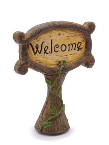 Woodland Knoll - Woodland Garden Sign Post - Welcome