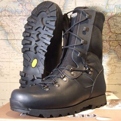 Altberg Sneeker MkII Black (Vibram Sole)