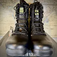 AltBerg Tabbing Boot, Black Leather