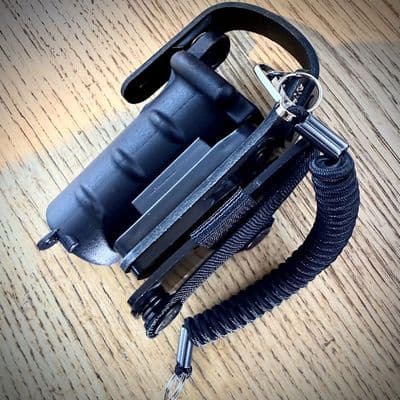 KlickFast P175MV OC/CS Incapacitant Spray Holder, MOLLE fitting