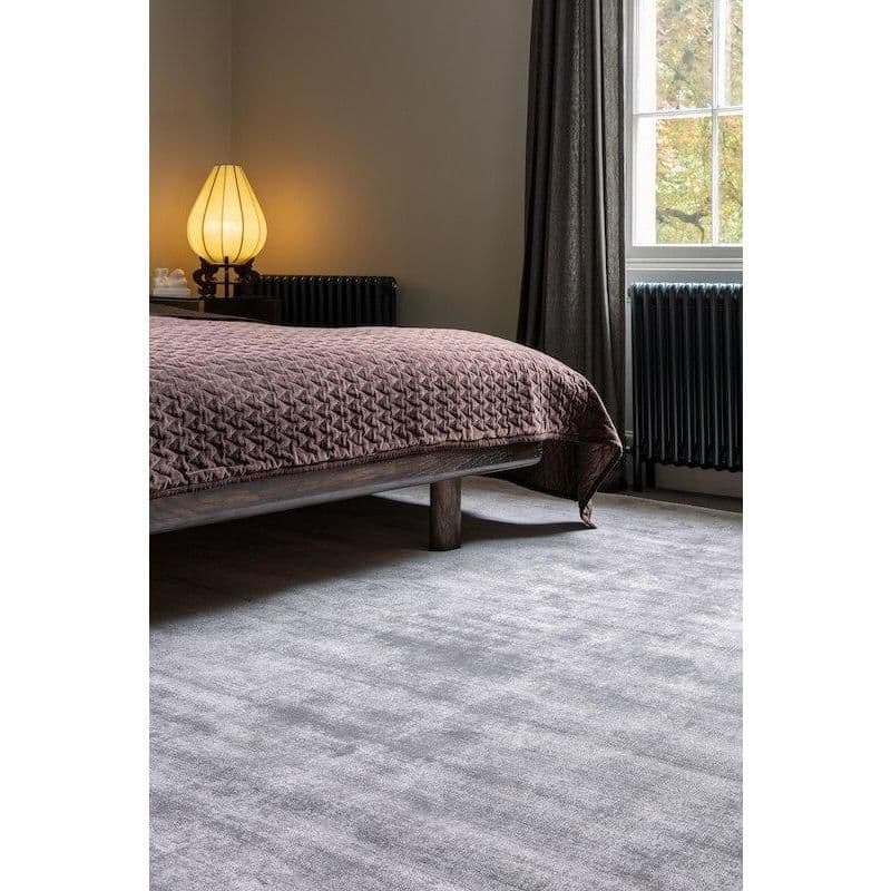 Blade Silver Rug