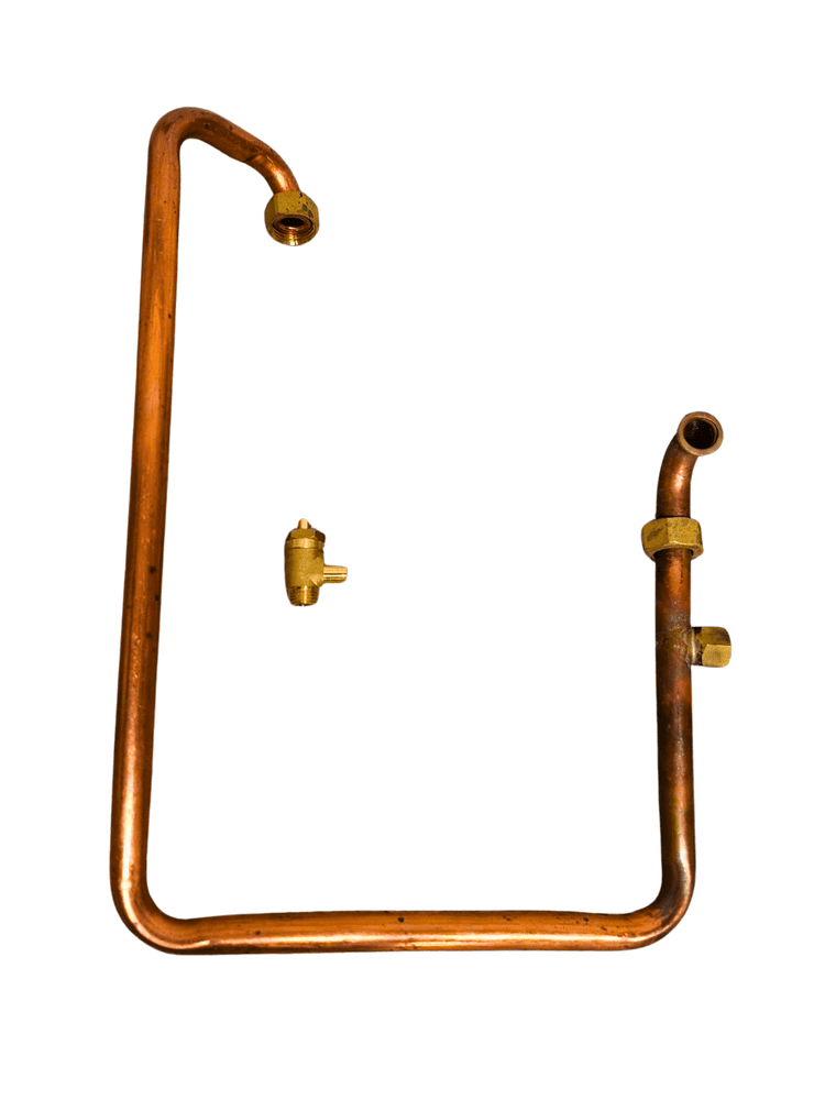Hot water pipe connecting diverter valve and sanitary tank