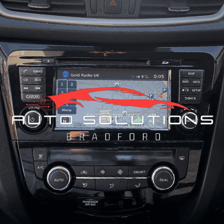 Nissan Qashqai LCD Display Touch Screen Repair Service