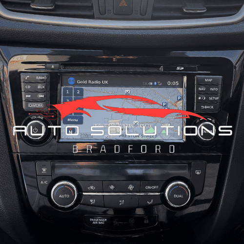 Nissan Qashqai LCD Display Touch Screen Repair Service