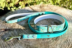 BioThane® Printed Buckle Collar - Teal Leaves