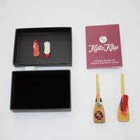 Desk hooks for upright piano, fixed, gold