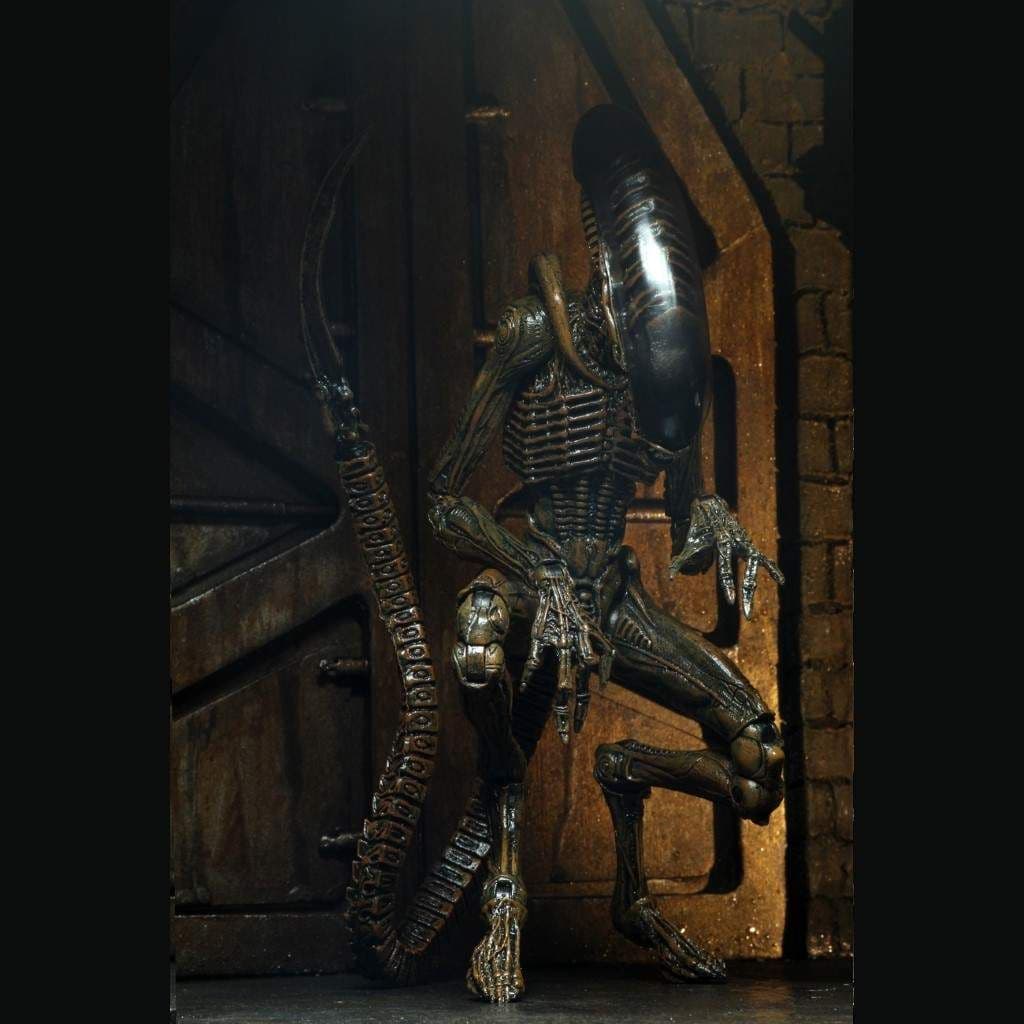 ALIEN 3 7" SCALE ULTIMATE DOG ALIEN ACTION FIGURE FROM NECA