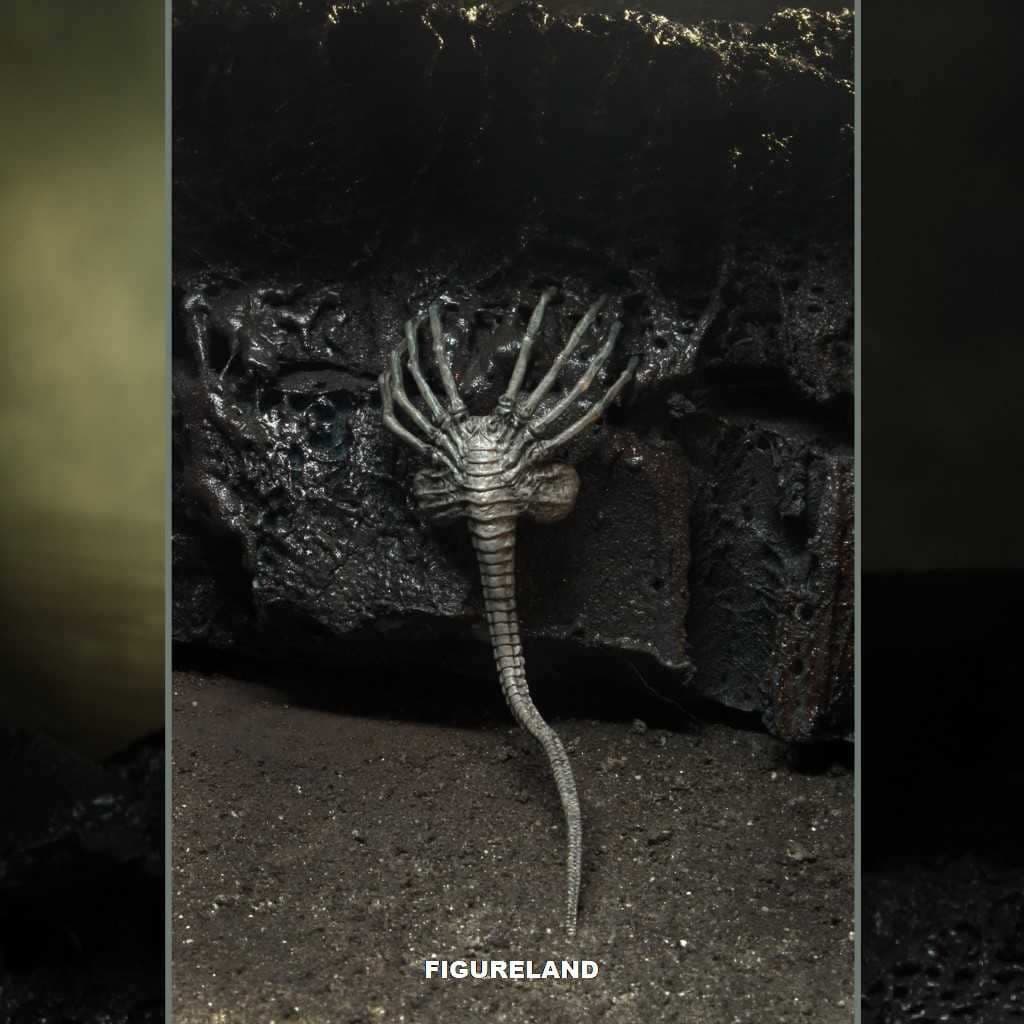 ALIEN 40TH ANNIVERSARY WAVE 4 HR GIGERS ALIEN ACTION FIGURE FROM NECA