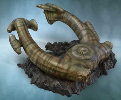 ALIEN DERELICT SHIP FROM HOLLYWOOD COLLECTIBLES GROUP