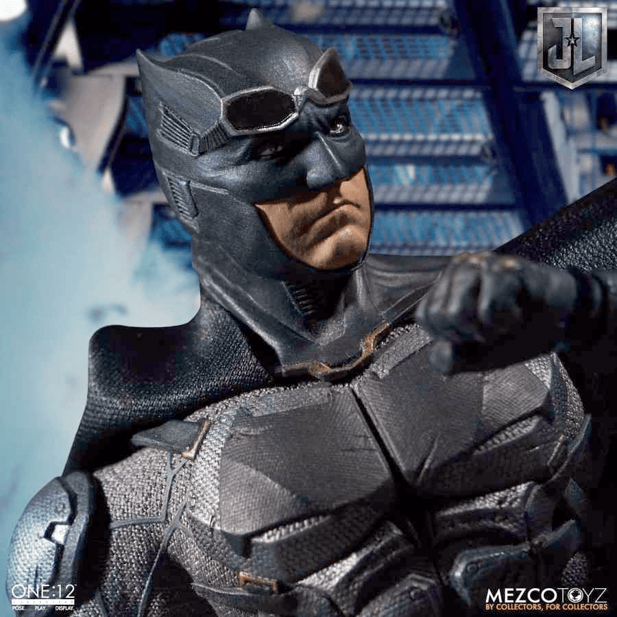 BATMAN ONE 12 COLLECTIVE TACTICAL SUIT BATMAN ACTION FIGURE FROM