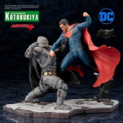 BATMAN V SUPERMAN: DAWN OF JUSTICE MOVIE BATMAN & SUPERMAN ARTFX+ STATUES FROM KOTOBUKIYA
