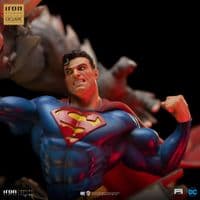 DC COMICS SUPERMAN VS DOOMSDAY BDS ART SCALE 1:10 STATUE EU EXCLUSIVE FROM IRON STUDIOS
