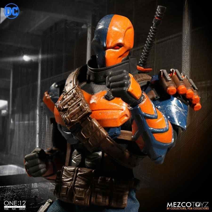 開封品　mezco one12 デスストローク DEATHSTROKE ONE 12 COLLECTIVE ACTION FIGURE FROM MEZCO TOYZ