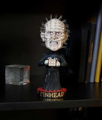 HELLRAISER PINHEAD EXTREME HEAD KNOCKER FROM NECA