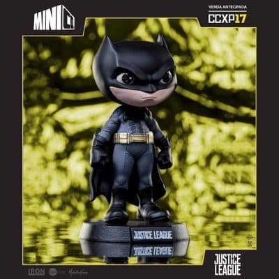 JUSTICE LEAGUE BATMAN MINI HEROES FIGURE FROM MINICO
