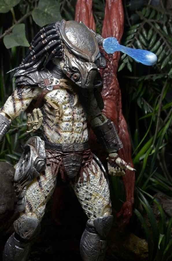 PREDATOR DELUXE ACCESSORY PACK FROM NECA
