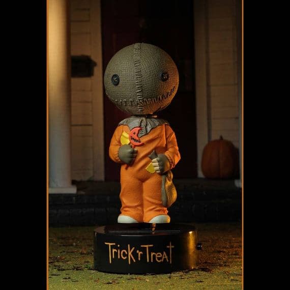 TRICK 'R TREAT SAM SOLAR POWERED BODY KNOCKER FROM NECA