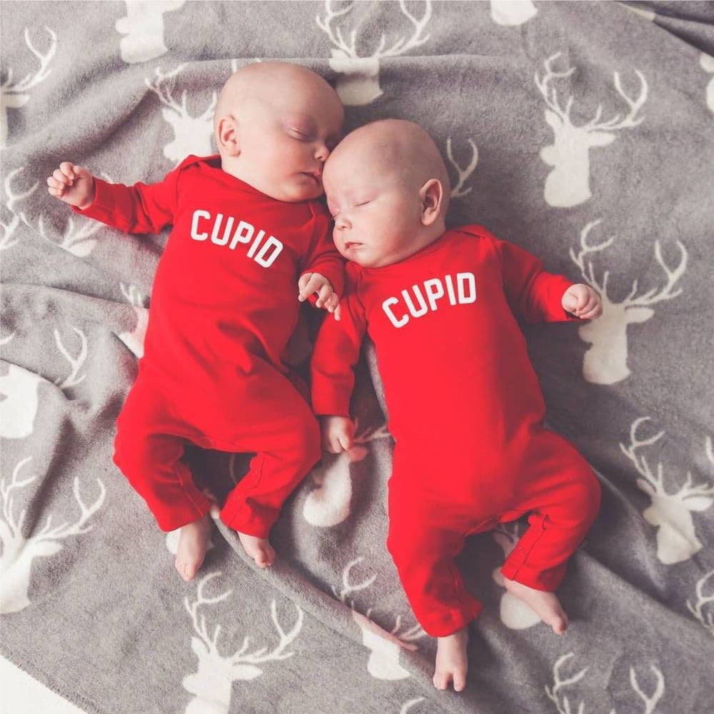 Cute baby 2025 boy baby grows