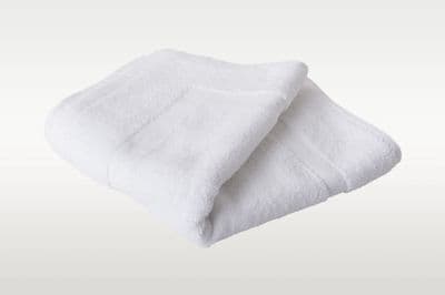 650gsm Bathmat Picture Frame Design in White 50cm x 76cm