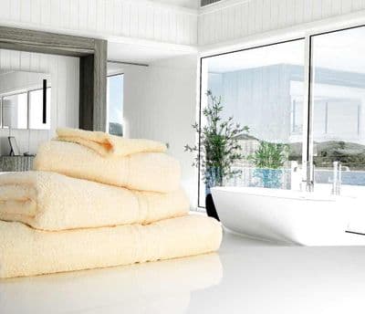 Great Quality Blue Label, 500gsm Bath Towel in Cream