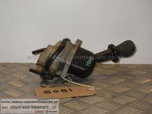 Hand Brake Control Valve Daf 1425168