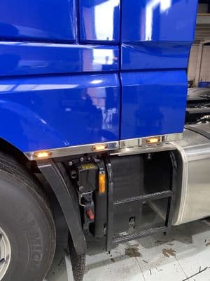 DAF XF106 Side Cab Bars PN: LABR86