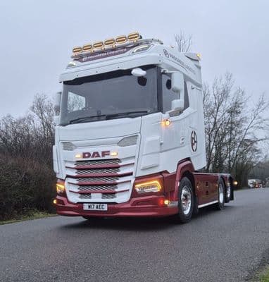 DAF XG Top Bar PN: LABR69