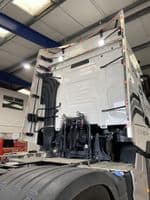 Renault T-Range Back Bar PN: LABR189